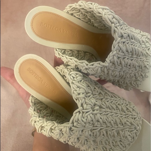 Bottega Veneta Crochet Nappa lambskin - Picture 3 of 6